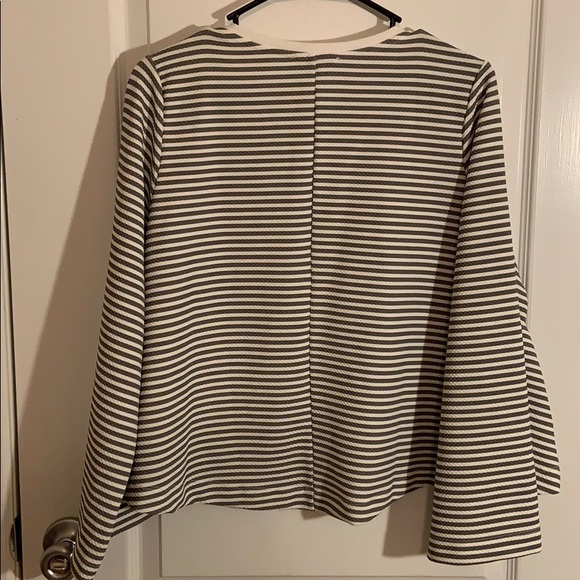 ZARA striped V neck semi cropped top size M - Picture 2 of 5
